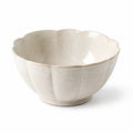 Bol 16 cm en céramique crème émaillée à bord ondulé