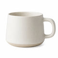 Mug 400 ml en céramique écru moucheté pour boissons chaudes style minimaliste